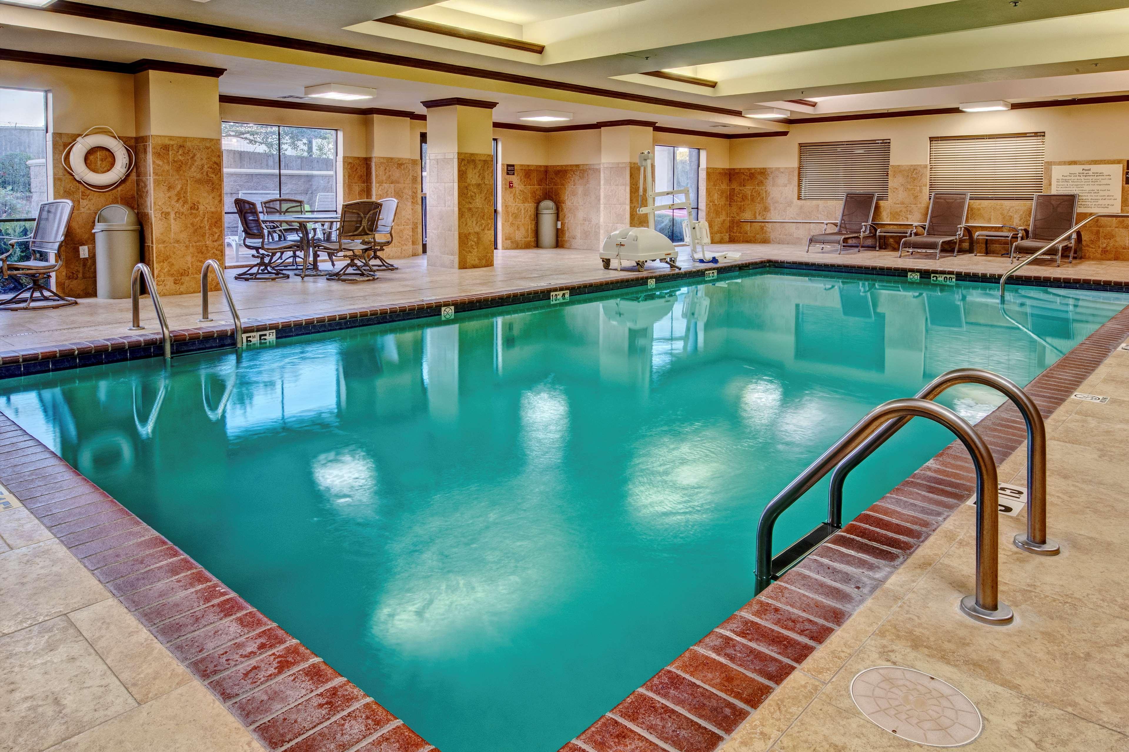 Hampton Inn Van Buren Экстерьер фото